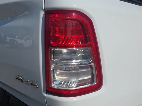 Certified 2020 RAM 1500 Big Horn AWD/4WD image 32