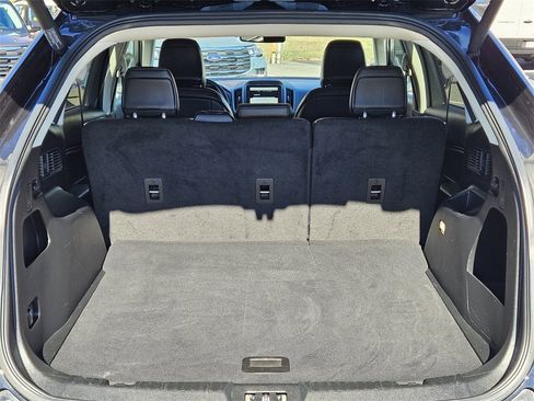 Used 2022 Ford Edge SEL w/ Convenience Package image 31