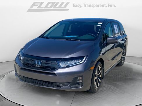 Certified 2026 Honda Odyssey EX-L image 4