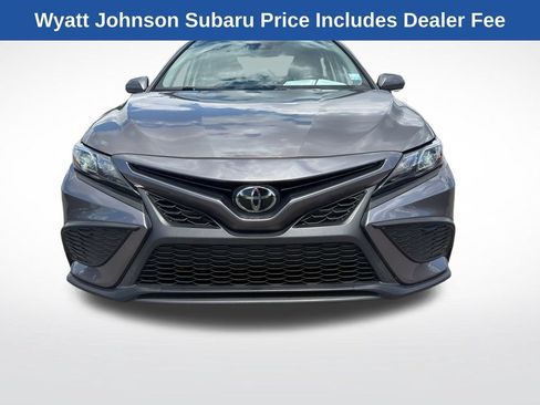 Used 2023 Toyota Camry SE FWD image 12