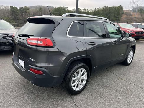 Used 2015 Jeep Cherokee Latitude w/ Comfort/Convenience Group image 7