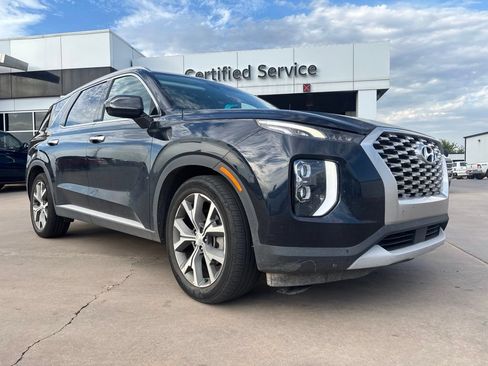 Used 2022 Hyundai Palisade SEL w/ Premium Package FWD image 1