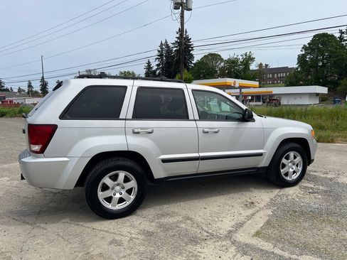 Used 2008 Jeep Grand Cherokee Laredo AWD/4WD image 11
