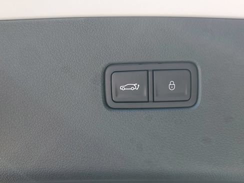 Used 2025 Genesis GV80 3.5T e-SC AWD/4WD image 16