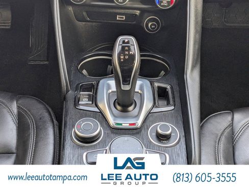 Used 2020 Alfa Romeo Giulia w/ Nero Edizione image 18