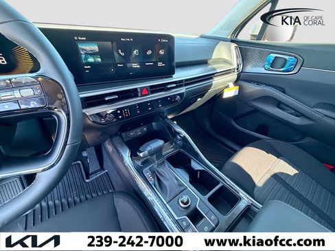 New 2026 Kia Sorento LX FWD image 26
