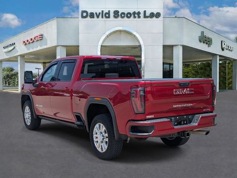 Used 2024 GMC Sierra 2500 AT4 w/ AT4 Premium Plus Package AWD/4WD image 9
