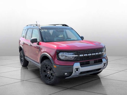 New 2026 Ford Bronco Sport Badlands w/ Sasquatch Badlands Package AWD/4WD image 2