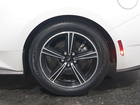 Used 2024 Ford Mustang Coupe image 32