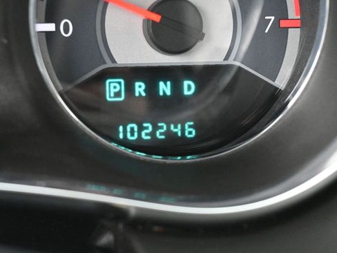 Used 2014 Chrysler 200 Touring image 35