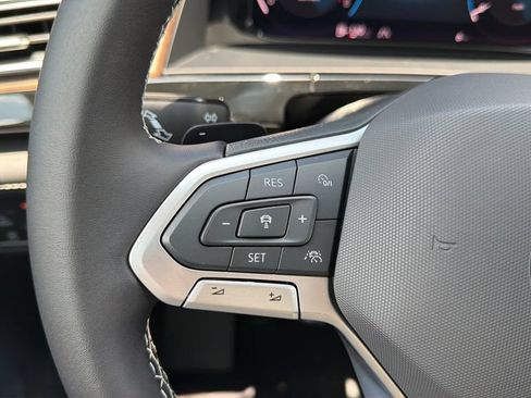 New 2026 Volkswagen Atlas SE FWD image 22