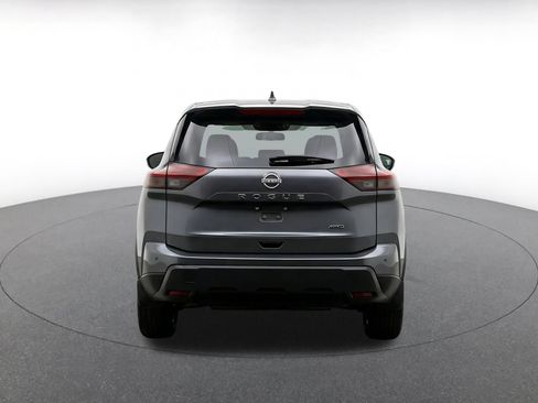 Used 2025 Nissan Rogue SV AWD/4WD image 8