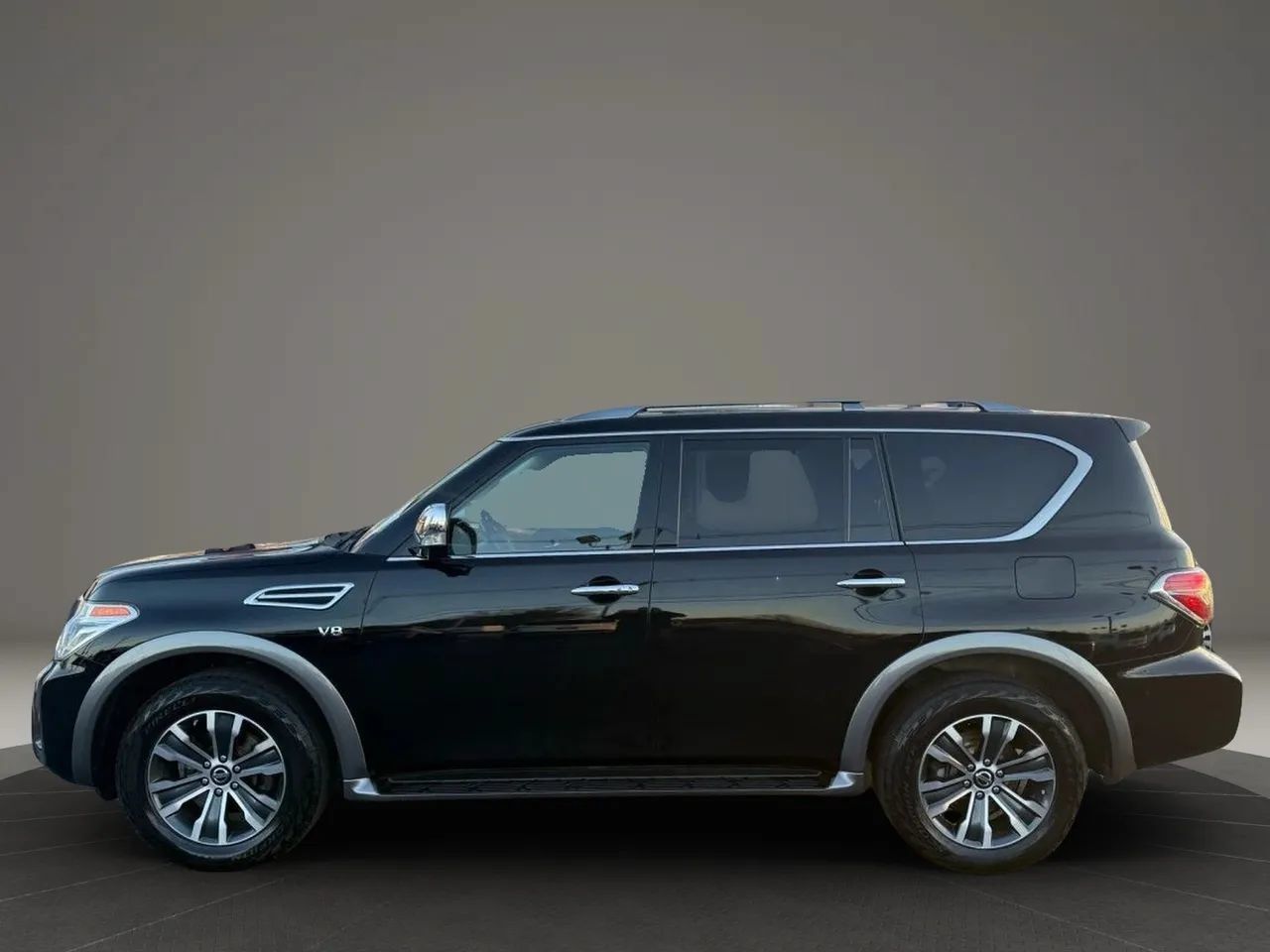 Used 2020 Nissan Armada SL w/ Premium Package AWD/4WD image 10