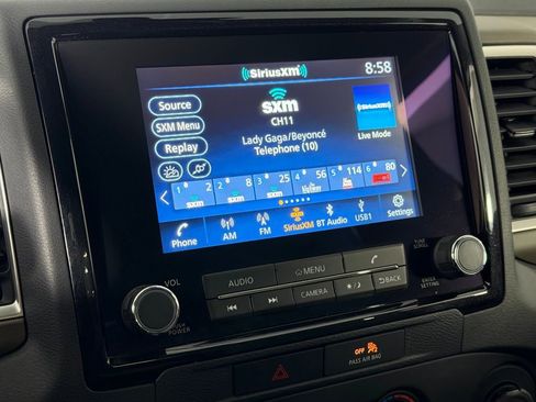 Used 2022 Nissan Frontier SV w/ Technology Package image 19