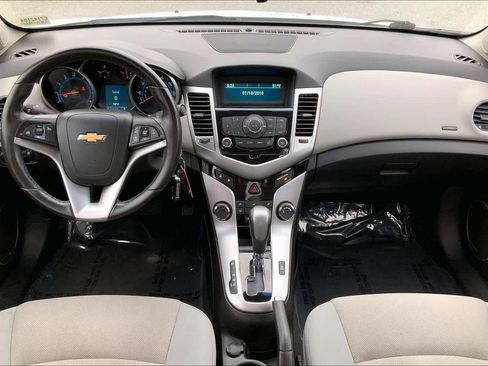 Used 2012 Chevrolet Cruze LT w/ All-Star Edition image 15