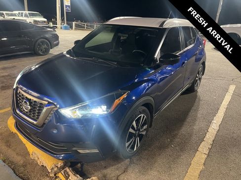 Used 2020 Nissan Kicks SR image 6