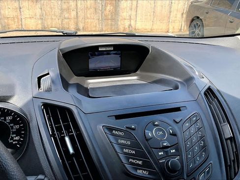 Used 2015 Ford Escape SE FWD image 29