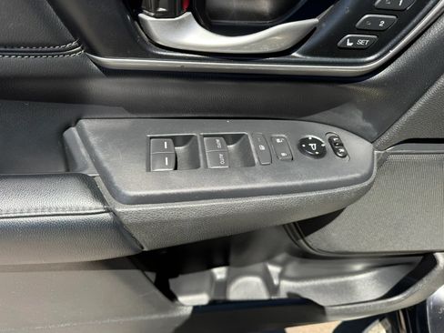 Used 2020 Honda CR-V EX-L image 30