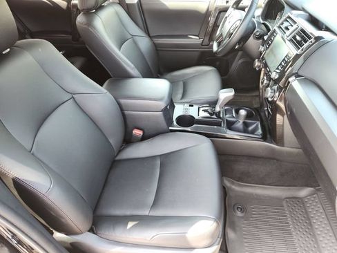 Certified 2023 Toyota 4Runner TRD Off-Road Premium w/ Off Road Premium Plus Package AWD/4WD image 12