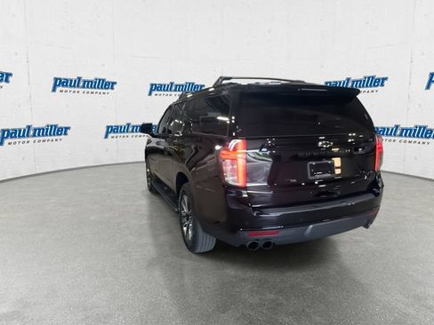 Used 2023 Chevrolet Suburban Z71 w/ Z71 Off-Road Package AWD/4WD image 9