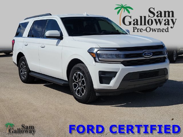 Certified 2022 Ford Expedition XLT RWD image 1
