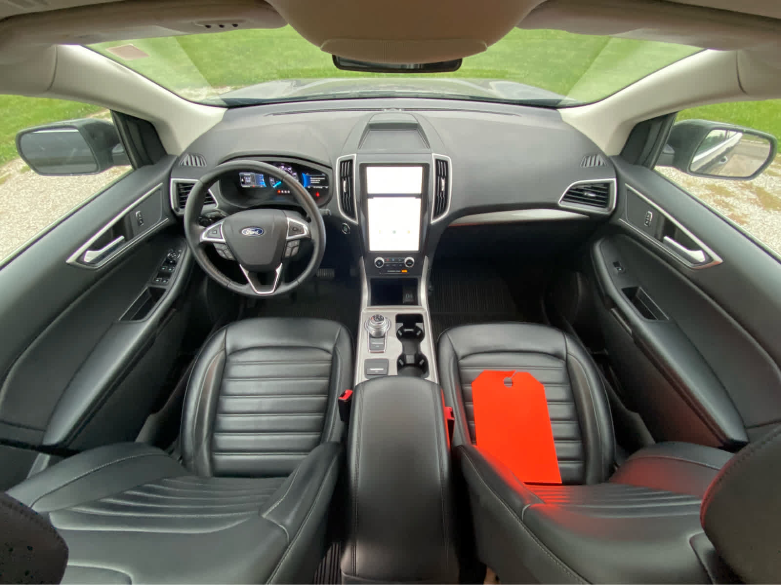 Used 2024 Ford Edge SEL w/ Convenience Package AWD/4WD image 16