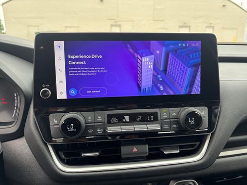 Used 2025 Toyota Grand Highlander FWD image 20