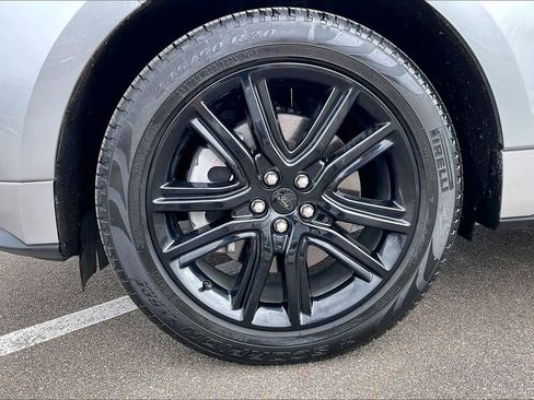 Used 2024 Ford Edge ST-Line image 8