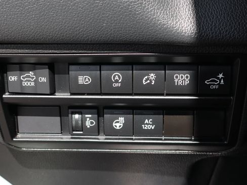 Used 2023 Toyota Tundra Limited w/ TRD Off-Road Package AWD/4WD image 24