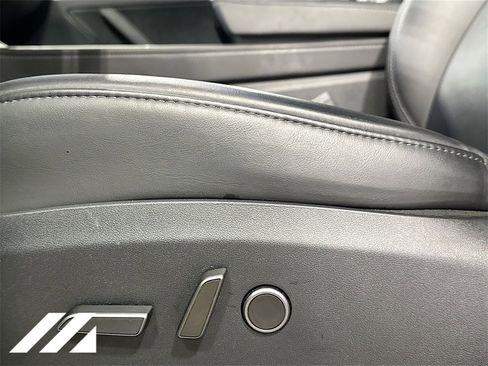 Used 2024 Tesla Model Y Long Range image 20