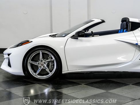 Used 2024 Chevrolet Corvette E-Ray w/ ZER Performance Package AWD/4WD image 23