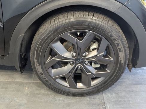 Used 2022 Kia Sportage Nightfall Edition image 16