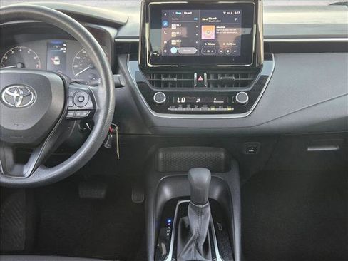 Used 2024 Toyota Corolla LE image 15