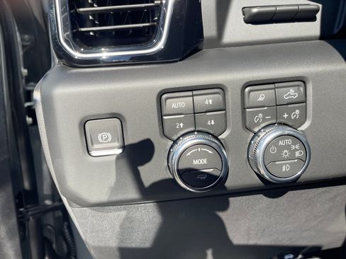 New 2026 GMC Sierra 1500 Denali w/ Technology Package image 11