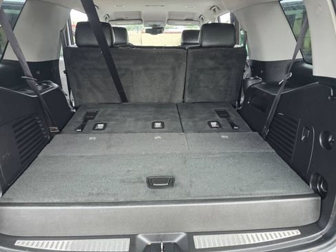 Used 2019 Chevrolet Tahoe LT RWD image 37