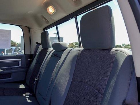 Used 2016 RAM 1500 Big Horn RWD image 31