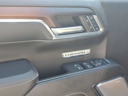 Used 2024 GMC Sierra 1500 Denali w/ Denali Reserve Package AWD/4WD image 11