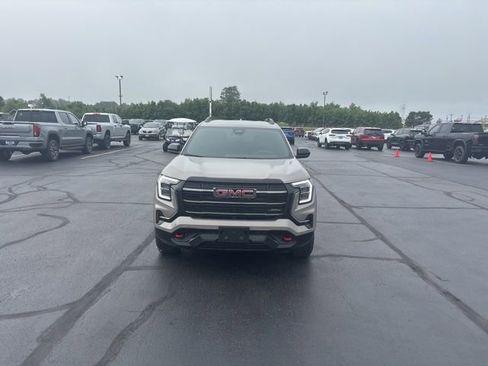 Used 2026 GMC Terrain AT4 w/ LPO, Floor Liner Package AWD/4WD image 6