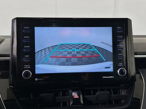 Used 2022 Toyota Corolla LE image 24