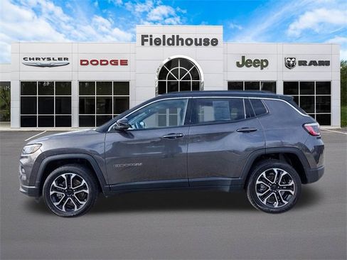 Used 2023 Jeep Compass Limited image 15