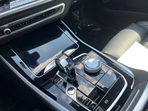 Used 2022 BMW X5 M50i w/ Executive Package image 22