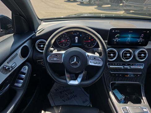 Used 2022 Mercedes-Benz GLC 300 image 14