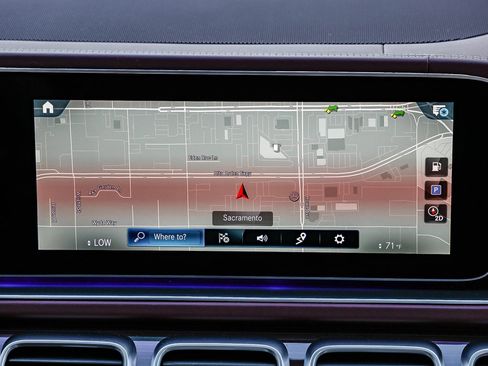 Used 2021 Mercedes-Benz Maybach GLS 600 4MATIC image 11