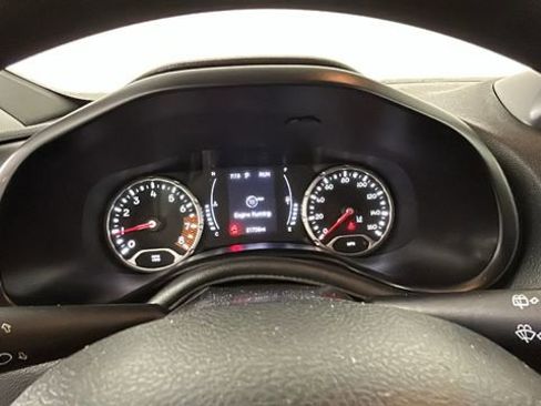 Used 2021 Jeep Renegade Sport AWD/4WD image 18