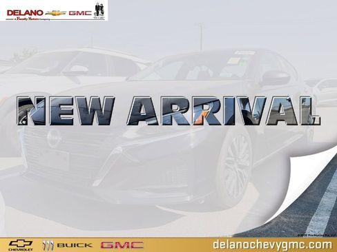 Used 2024 Nissan Altima 2.5 SV FWD image 1