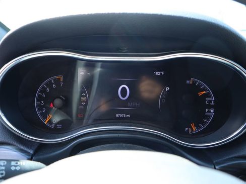 Used 2020 Jeep Grand Cherokee Laredo RWD image 18