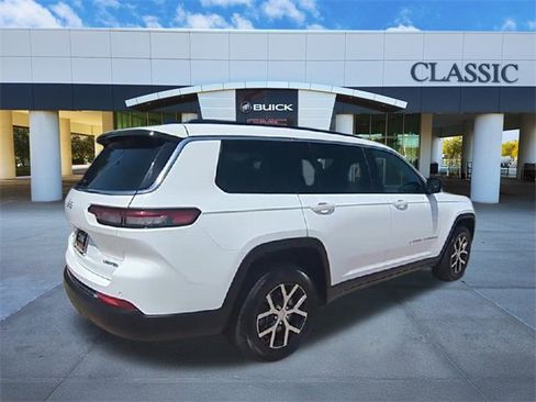 Used 2024 Jeep Grand Cherokee L Limited image 8