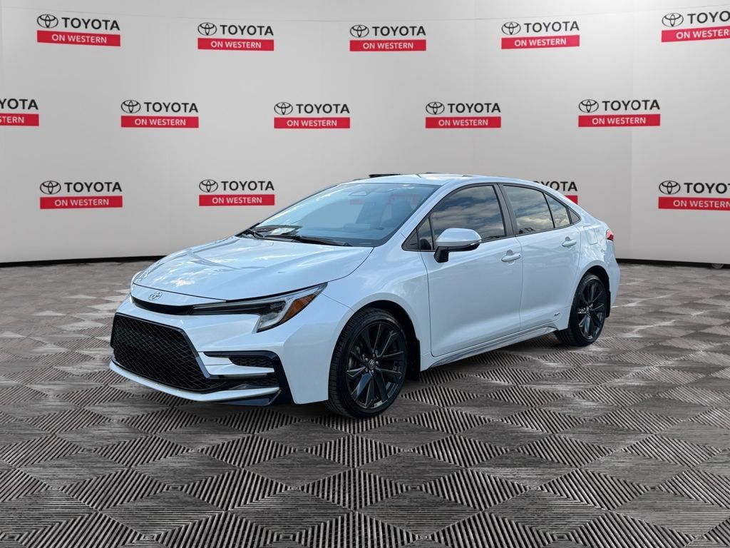 Certified 2026 Toyota Corolla SE AWD/4WD image 1