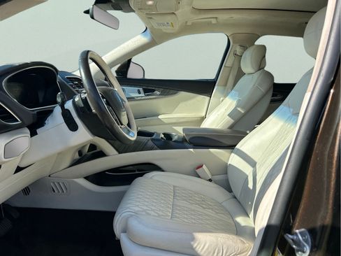 Used 2019 Lincoln Nautilus Black Label AWD/4WD image 9