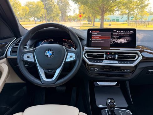 Used 2023 BMW X3 sDrive30i w/ Premium Package RWD image 3